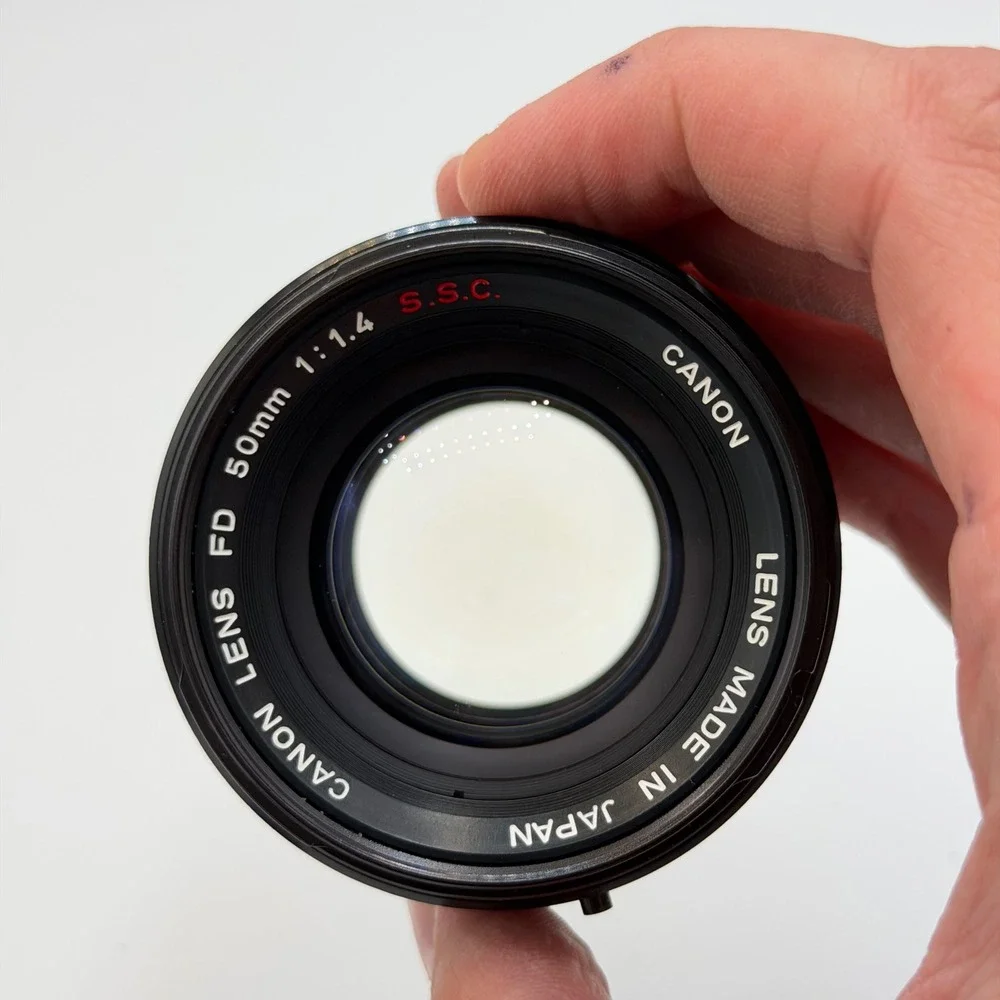 Canon FD 50mm f1.4 SSC Prime Lens Manual Focus SLR Breech Lock W/ Case Japan